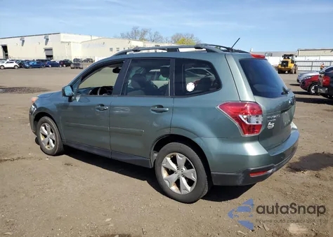 2015 Subaru Forester 2.5I Premium из США, поврежденный, VIN JF2SJADC0FH480715